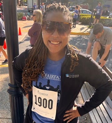 Kayla Lee about to run in the Fairfax Law Foundation's 5k