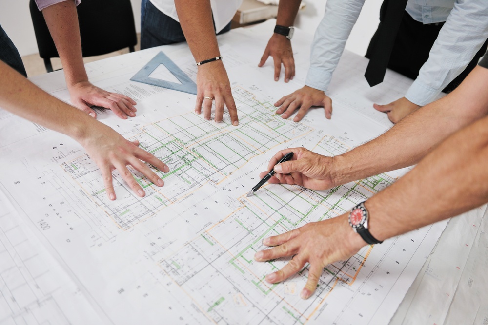 3 Types of Construction Contracts: Their Pros and Cons for Owners and Contractors