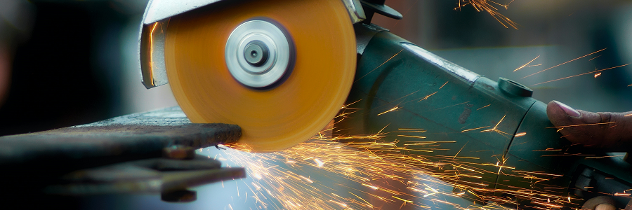 Five Signs That Your Manufacturing Business Needs to Update Current Systems