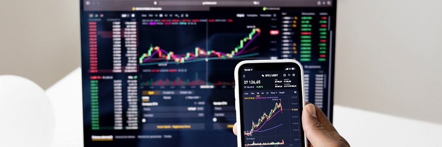 6 Common Questions Attorneys Have on Stock Options and Deferred Compensation in Divorce